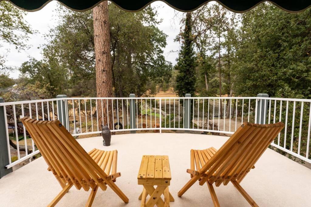New Yosemite Family Retreat With Pond & Game Room! Coarsegold Exterior photo